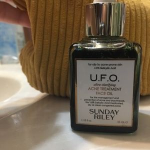 New, UFO acne treatment by Sunday Reilly Full Size with dropper 1.18z